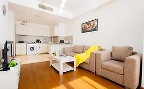 Apartments on Buzand 17